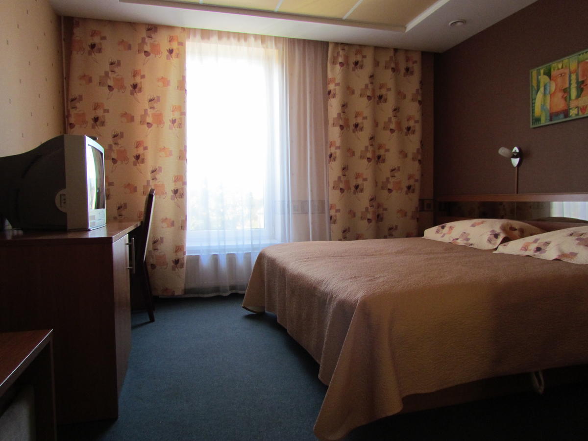 Pagunda Hotel Rokiskis Kültér fotó